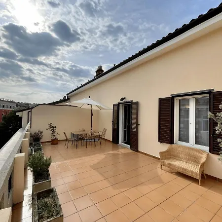 شقة Terrazza Polonio